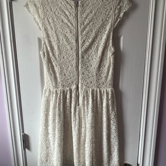 Aritzia Talula Belgravia White Dress - Picture 2 of 5